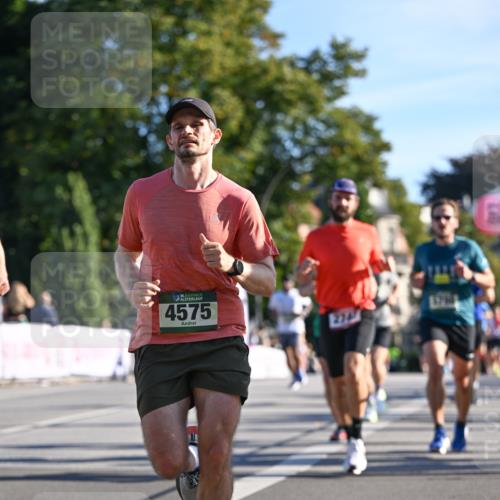 07.09.2025 - BARMER Alsterlauf Dr. Thomas Lammeyer http://msf.ph/oto/8707259 07.09.2025 09:27:06 Laufen 4575, 2743 meine-sportfotos.de