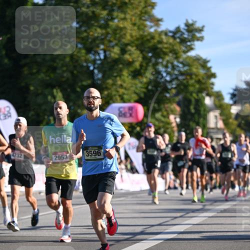 07.09.2025 - BARMER Alsterlauf Dr. Thomas Lammeyer http://msf.ph/oto/8707305 07.09.2025 09:27:14 Laufen 4732, 2953, 3596 meine-sportfotos.de