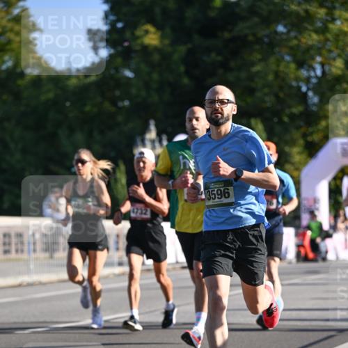 07.09.2025 - BARMER Alsterlauf Dr. Thomas Lammeyer http://msf.ph/oto/8707307 07.09.2025 09:27:15 Laufen 4732, 3596 meine-sportfotos.de