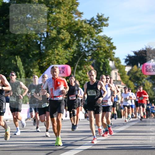 07.09.2025 - BARMER Alsterlauf Dr. Thomas Lammeyer http://msf.ph/oto/8707319 07.09.2025 09:27:17 Laufen 4076, 4959, 3877, 4030, 601 meine-sportfotos.de