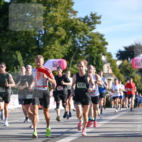 07.09.2025 - BARMER Alsterlauf Dr. Thomas Lammeyer http://msf.ph/oto/8707322 07.09.2025 09:27:18 Laufen 076, 2510, 4959, 3877, 4030, 601 meine-sportfotos.de