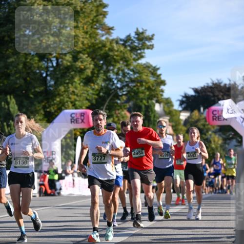 07.09.2025 - BARMER Alsterlauf Dr. Thomas Lammeyer http://msf.ph/oto/8707348 07.09.2025 09:27:23 Laufen 5150, 3727, 4985, 4599, 4543, 5, 1 meine-sportfotos.de