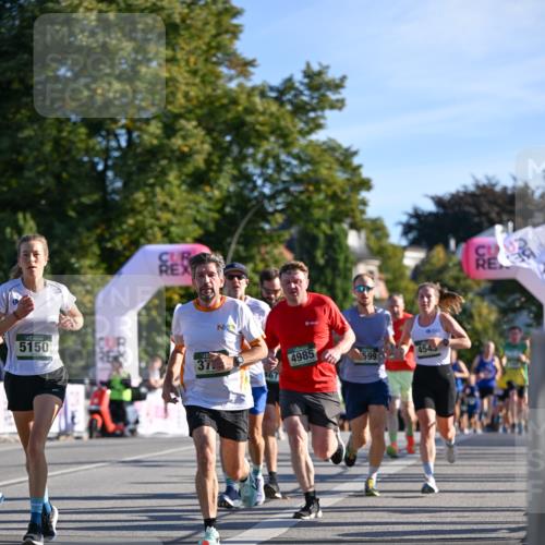 07.09.2025 - BARMER Alsterlauf Dr. Thomas Lammeyer http://msf.ph/oto/8707349 07.09.2025 09:27:23 Laufen 5150, 93, 4985, 599, 53, 4543 meine-sportfotos.de