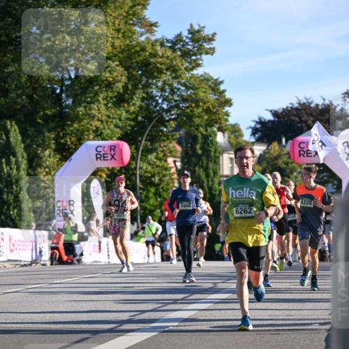 07.09.2025 - BARMER Alsterlauf Dr. Thomas Lammeyer http://msf.ph/oto/8707377 07.09.2025 09:27:29 Laufen 94, 5966, 4927, 19, 6262, 4228 meine-sportfotos.de