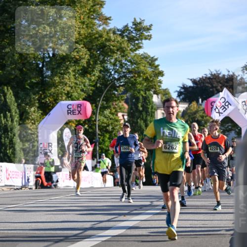 07.09.2025 - BARMER Alsterlauf Dr. Thomas Lammeyer http://msf.ph/oto/8707379 07.09.2025 09:27:29 Laufen 4927, 5966, 6262, 4228 meine-sportfotos.de
