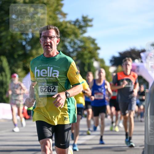 07.09.2025 - BARMER Alsterlauf Dr. Thomas Lammeyer http://msf.ph/oto/8707389 07.09.2025 09:27:31 Laufen 36, 6262, 3 meine-sportfotos.de
