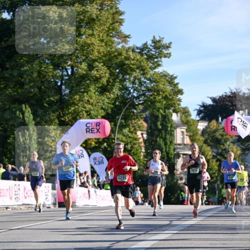 07.09.2025 - BARMER Alsterlauf Dr. Thomas Lammeyer http://msf.ph/oto/8707461 07.09.2025 09:27:49 Laufen 8316, 3981, 6229, 3916, 542, 54, 50 meine-sportfotos.de