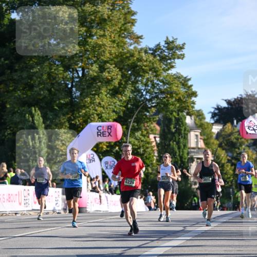 07.09.2025 - BARMER Alsterlauf Dr. Thomas Lammeyer http://msf.ph/oto/8707462 07.09.2025 09:27:50 Laufen 8316, 3981, 6229, 4821, 3916, 542, 54 meine-sportfotos.de