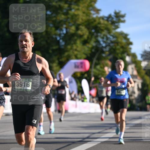 07.09.2025 - BARMER Alsterlauf Dr. Thomas Lammeyer http://msf.ph/oto/8707489 07.09.2025 09:27:54 Laufen 36, 3916 meine-sportfotos.de