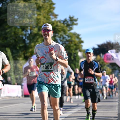 07.09.2025 - BARMER Alsterlauf Dr. Thomas Lammeyer http://msf.ph/oto/8707570 07.09.2025 09:28:10 Laufen 4805, 2357 meine-sportfotos.de