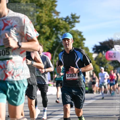 07.09.2025 - BARMER Alsterlauf Dr. Thomas Lammeyer http://msf.ph/oto/8707574 07.09.2025 09:28:11 Laufen 805, 276, 2357 meine-sportfotos.de