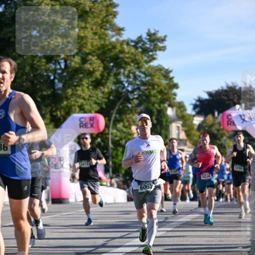 07.09.2025 - BARMER Alsterlauf Dr. Thomas Lammeyer http://msf.ph/oto/8707593 07.09.2025 09:28:15 Laufen 36, 3412, 6067, 234, 1256, 54 meine-sportfotos.de