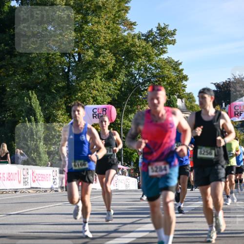 07.09.2025 - BARMER Alsterlauf Dr. Thomas Lammeyer http://msf.ph/oto/8707608 07.09.2025 09:28:17 Laufen 78, 6166, 5284, 8256, 444, 389 meine-sportfotos.de