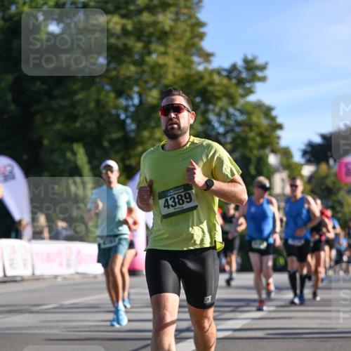 07.09.2025 - BARMER Alsterlauf Dr. Thomas Lammeyer http://msf.ph/oto/8707622 07.09.2025 09:28:22 Laufen 4389 meine-sportfotos.de