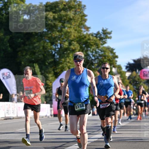 07.09.2025 - BARMER Alsterlauf Dr. Thomas Lammeyer http://msf.ph/oto/8707631 07.09.2025 09:28:24 Laufen 8442, 3, 8281, 8168, 3530 meine-sportfotos.de