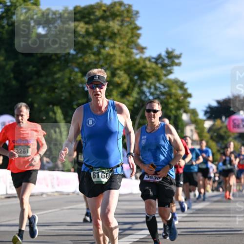 07.09.2025 - BARMER Alsterlauf Dr. Thomas Lammeyer http://msf.ph/oto/8707634 07.09.2025 09:28:25 Laufen 8281, 8168, 3530 meine-sportfotos.de