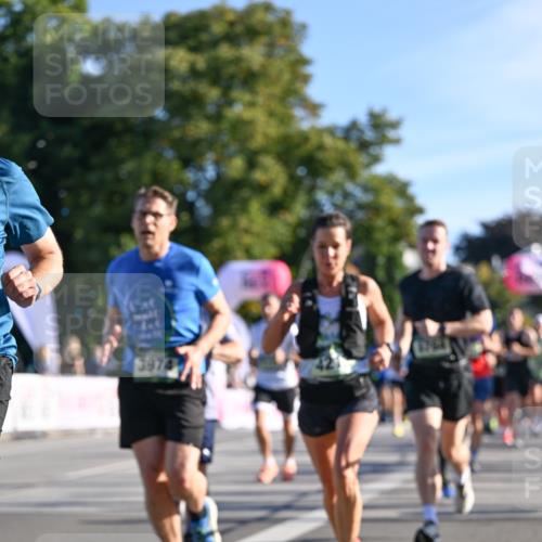 07.09.2025 - BARMER Alsterlauf Dr. Thomas Lammeyer http://msf.ph/oto/8707656 07.09.2025 09:28:29 Laufen 3974 meine-sportfotos.de