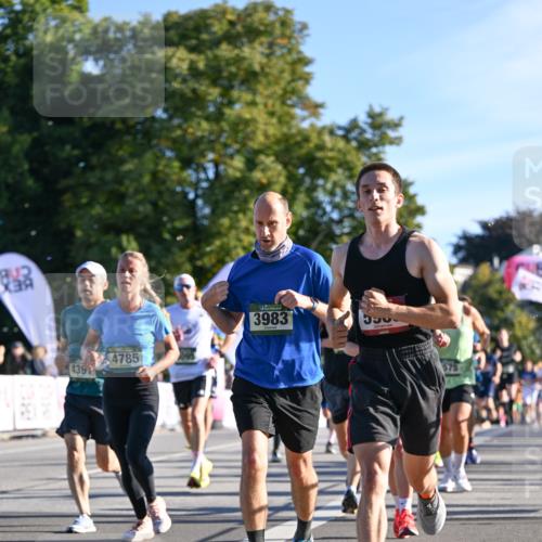 07.09.2025 - BARMER Alsterlauf Dr. Thomas Lammeyer http://msf.ph/oto/8707676 07.09.2025 09:28:34 Laufen 842, 439, 4785, 3983 meine-sportfotos.de