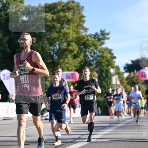 07.09.2025 - BARMER Alsterlauf Dr. Thomas Lammeyer http://msf.ph/oto/8707720 07.09.2025 09:28:41 Laufen 3942, 4098, 5724, 59 meine-sportfotos.de