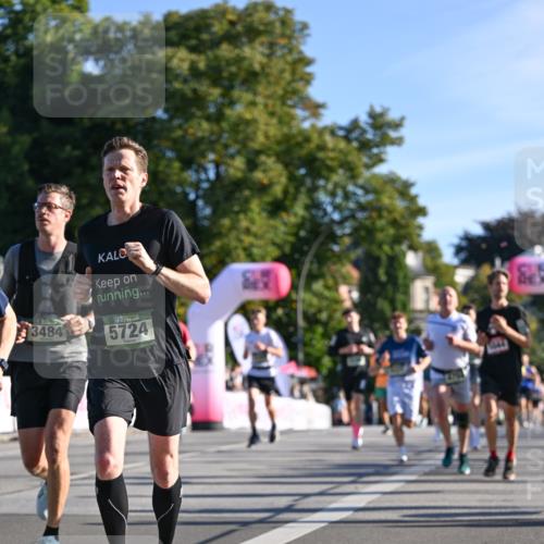 07.09.2025 - BARMER Alsterlauf Dr. Thomas Lammeyer http://msf.ph/oto/8707730 07.09.2025 09:28:42 Laufen 3484, 5724 meine-sportfotos.de