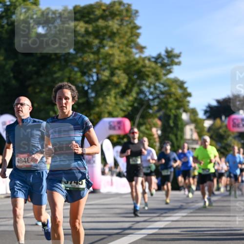 07.09.2025 - BARMER Alsterlauf Dr. Thomas Lammeyer http://msf.ph/oto/8707769 07.09.2025 09:28:49 Laufen 4946, 5745, 54 meine-sportfotos.de
