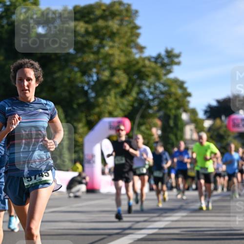 07.09.2025 - BARMER Alsterlauf Dr. Thomas Lammeyer http://msf.ph/oto/8707772 07.09.2025 09:28:49 Laufen  meine-sportfotos.de