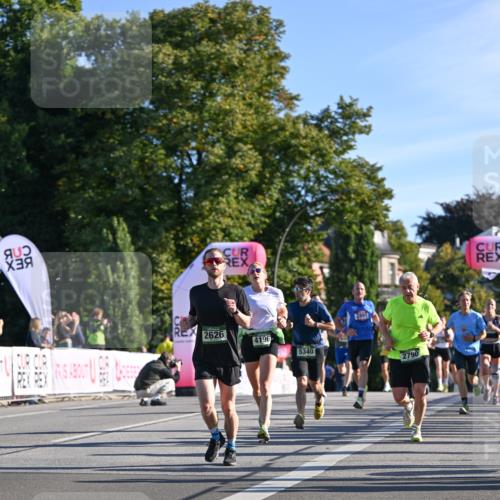 07.09.2025 - BARMER Alsterlauf Dr. Thomas Lammeyer http://msf.ph/oto/8707774 07.09.2025 09:28:49 Laufen 2626, 4196, 5340, 28911, 2790 meine-sportfotos.de