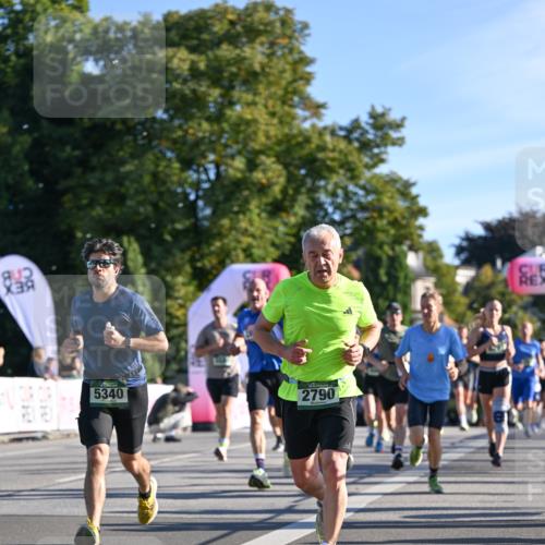 07.09.2025 - BARMER Alsterlauf Dr. Thomas Lammeyer http://msf.ph/oto/8707791 07.09.2025 09:28:52 Laufen 5340, 2790, 59 meine-sportfotos.de