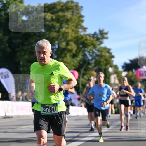 07.09.2025 - BARMER Alsterlauf Dr. Thomas Lammeyer http://msf.ph/oto/8707797 07.09.2025 09:28:53 Laufen 912, 36, 2790 meine-sportfotos.de