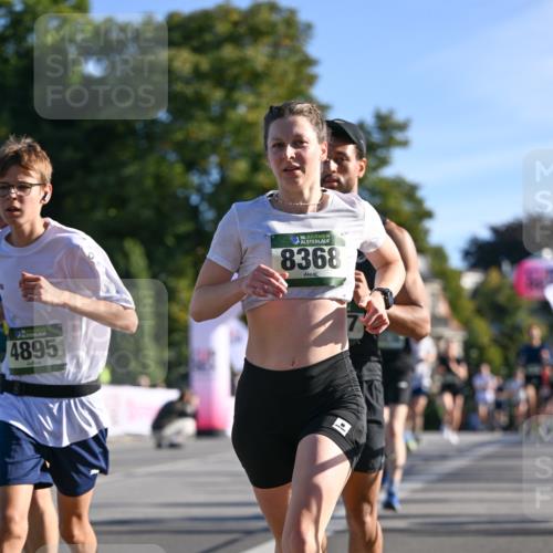 07.09.2025 - BARMER Alsterlauf Dr. Thomas Lammeyer http://msf.ph/oto/8707846 07.09.2025 09:29:01 Laufen 4895, 36, 8368 meine-sportfotos.de
