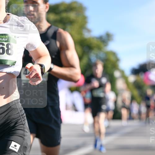 07.09.2025 - BARMER Alsterlauf Dr. Thomas Lammeyer http://msf.ph/oto/8707851 07.09.2025 09:29:02 Laufen 68, 990 meine-sportfotos.de