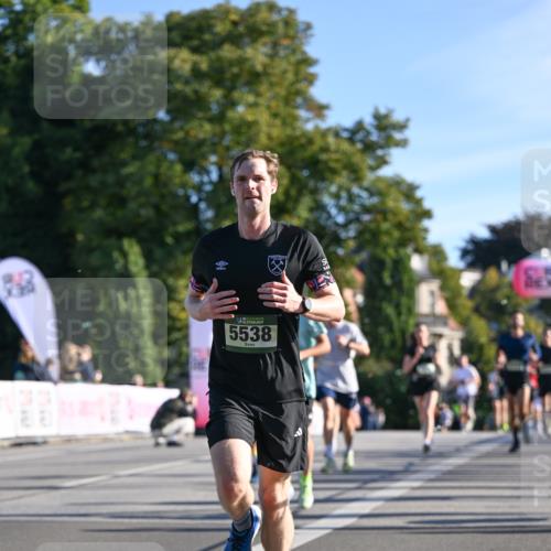 07.09.2025 - BARMER Alsterlauf Dr. Thomas Lammeyer http://msf.ph/oto/8707856 07.09.2025 09:29:03 Laufen 136, 5538 meine-sportfotos.de