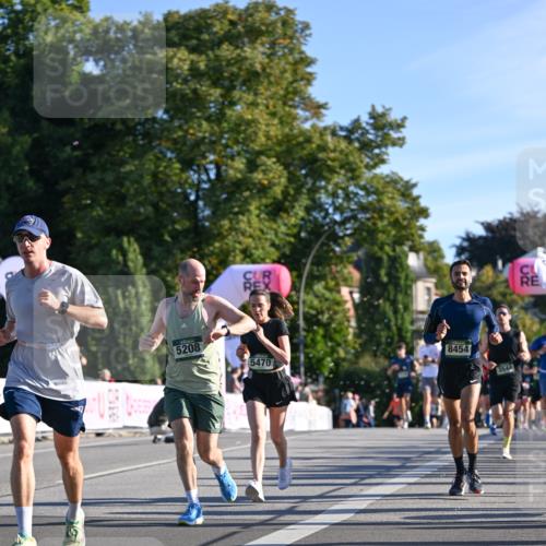 07.09.2025 - BARMER Alsterlauf Dr. Thomas Lammeyer http://msf.ph/oto/8707874 07.09.2025 09:29:06 Laufen 5208, 5470, 8454, 54 meine-sportfotos.de