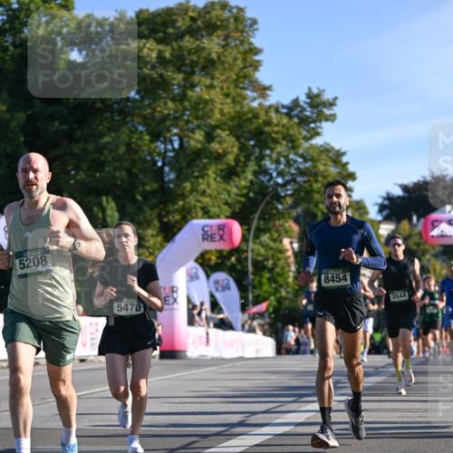 07.09.2025 - BARMER Alsterlauf Dr. Thomas Lammeyer http://msf.ph/oto/8707880 07.09.2025 09:29:07 Laufen 5208, 5470, 8454, 3544, 59 meine-sportfotos.de