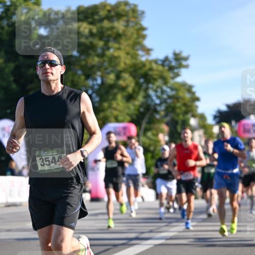 07.09.2025 - BARMER Alsterlauf Dr. Thomas Lammeyer http://msf.ph/oto/8707902 07.09.2025 09:29:11 Laufen 136, 3544, 54 meine-sportfotos.de