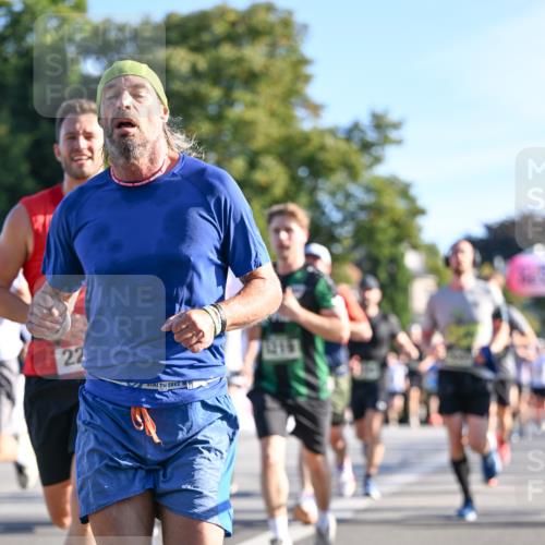 07.09.2025 - BARMER Alsterlauf Dr. Thomas Lammeyer http://msf.ph/oto/8707921 07.09.2025 09:29:14 Laufen 22, 12113 meine-sportfotos.de