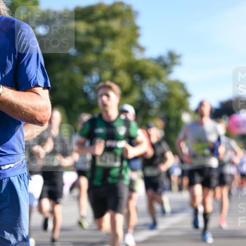 07.09.2025 - BARMER Alsterlauf Dr. Thomas Lammeyer http://msf.ph/oto/8707923 07.09.2025 09:29:14 Laufen  meine-sportfotos.de