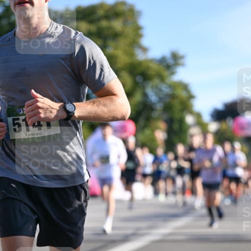 07.09.2025 - BARMER Alsterlauf Dr. Thomas Lammeyer http://msf.ph/oto/8707940 07.09.2025 09:29:18 Laufen 5141, 444 meine-sportfotos.de