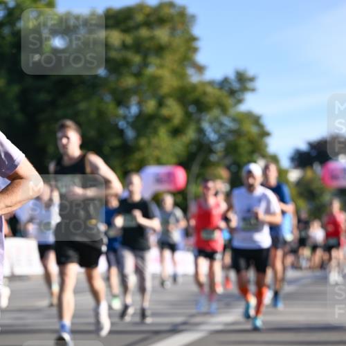 07.09.2025 - BARMER Alsterlauf Dr. Thomas Lammeyer http://msf.ph/oto/8707959 07.09.2025 09:29:21 Laufen  meine-sportfotos.de
