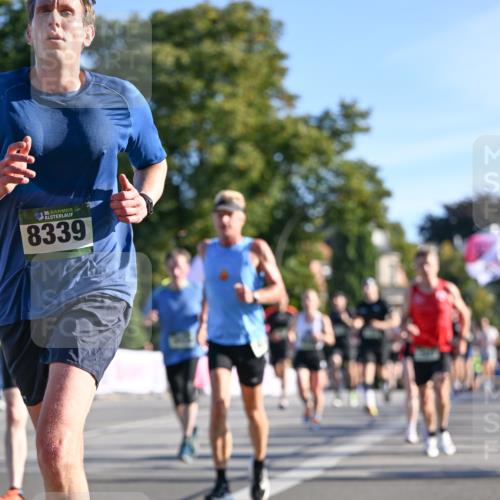 07.09.2025 - BARMER Alsterlauf Dr. Thomas Lammeyer http://msf.ph/oto/8707981 07.09.2025 09:29:24 Laufen 36, 8339, 654 meine-sportfotos.de