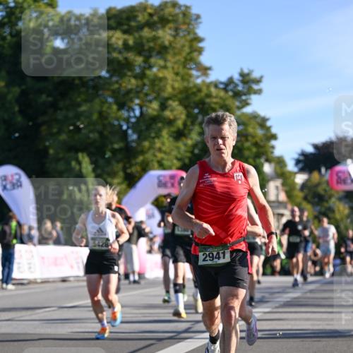 07.09.2025 - BARMER Alsterlauf Dr. Thomas Lammeyer http://msf.ph/oto/8707993 07.09.2025 09:29:26 Laufen 812, 5428, 2941 meine-sportfotos.de