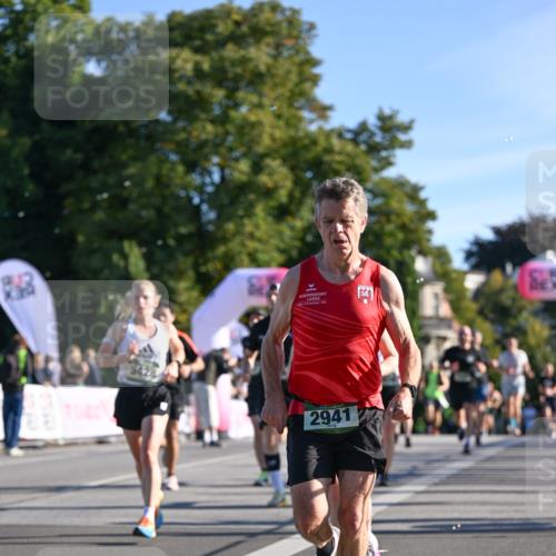07.09.2025 - BARMER Alsterlauf Dr. Thomas Lammeyer http://msf.ph/oto/8707994 07.09.2025 09:29:27 Laufen 5428, 2941 meine-sportfotos.de