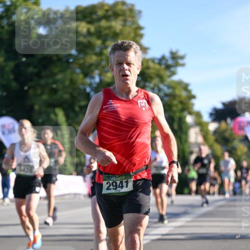 07.09.2025 - BARMER Alsterlauf Dr. Thomas Lammeyer http://msf.ph/oto/8707998 07.09.2025 09:29:27 Laufen 2941 meine-sportfotos.de