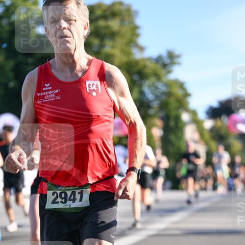 07.09.2025 - BARMER Alsterlauf Dr. Thomas Lammeyer http://msf.ph/oto/8708001 07.09.2025 09:29:28 Laufen 2941, 44 meine-sportfotos.de