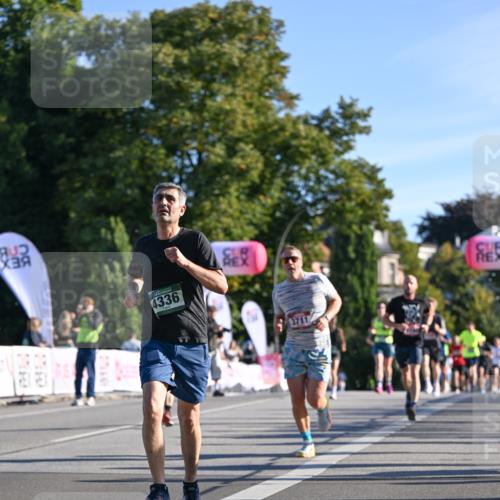 07.09.2025 - BARMER Alsterlauf Dr. Thomas Lammeyer http://msf.ph/oto/8708038 07.09.2025 09:29:33 Laufen 842, 4336, 3711, 45 meine-sportfotos.de