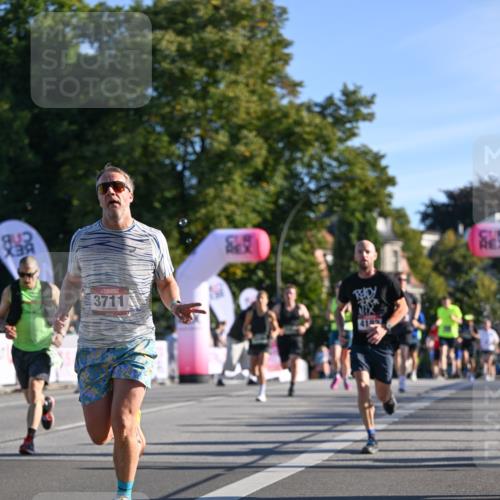 07.09.2025 - BARMER Alsterlauf Dr. Thomas Lammeyer http://msf.ph/oto/8708047 07.09.2025 09:29:35 Laufen 3711, 4192 meine-sportfotos.de