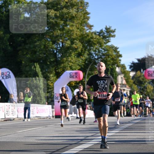 07.09.2025 - BARMER Alsterlauf Dr. Thomas Lammeyer http://msf.ph/oto/8708052 07.09.2025 09:29:36 Laufen 4182 meine-sportfotos.de