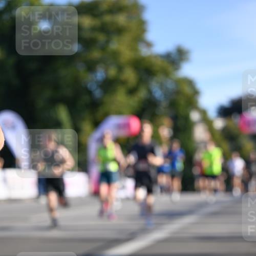 07.09.2025 - BARMER Alsterlauf Dr. Thomas Lammeyer http://msf.ph/oto/8708063 07.09.2025 09:29:38 Laufen  meine-sportfotos.de