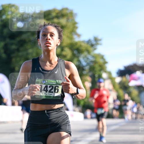 07.09.2025 - BARMER Alsterlauf Dr. Thomas Lammeyer http://msf.ph/oto/8708120 07.09.2025 09:29:50 Laufen 36, 1426 meine-sportfotos.de