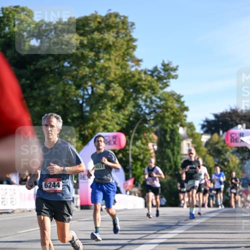 07.09.2025 - BARMER Alsterlauf Dr. Thomas Lammeyer http://msf.ph/oto/8708139 07.09.2025 09:29:54 Laufen 6244, 4931 meine-sportfotos.de